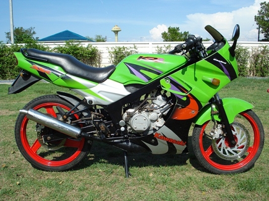 ขาย KR 150 ปี 39 ทะเบียนเต็ม ๆ ซักคันครับ ขาย KR 150 ปี 39 ทะเบียนเต็ม ๆ ซักคันครับ