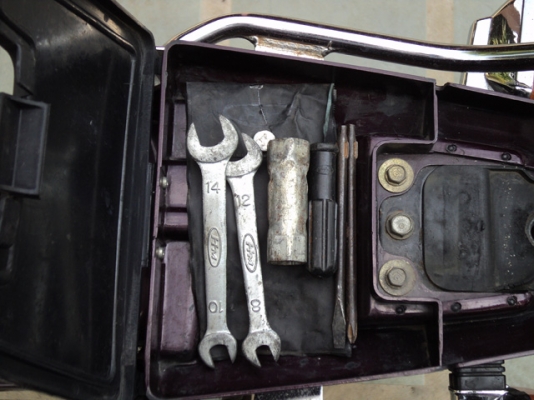 ขาย super 70  รุ่นเบิร์ด สภาพเดิมโรงงาน สีสด เครื่องดีมาก ทะเบียนพร้อมโอน