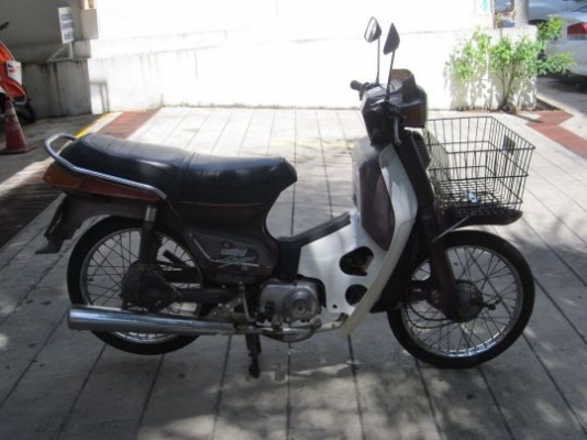 ขาย/แลกด่วนๆ Honda c900 &lsquo;Custom&rsquo; สตาร์ทมือ สวยแบบเดิมๆพร้อมใช้ เครื่องดีมาก เล่ม+ชุดโอนครบครับ กทม.