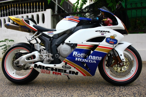 ขาย CBR1000RR 05