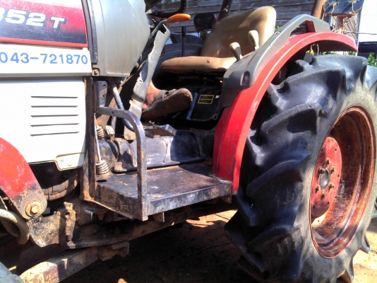 ขาย ยันม่า  35   แรงรถพร้อมใช้ถูกๆ