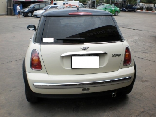 MINI  COOPER 1.6 AT