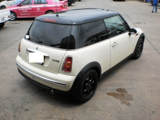 MINI  COOPER 1.6 AT