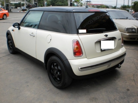 MINI  COOPER 1.6 AT