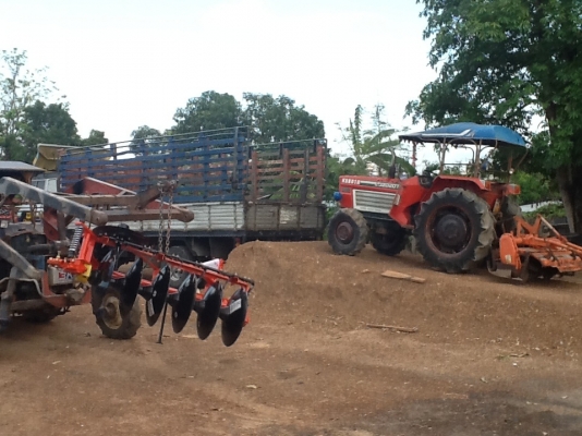 คูโบต้า L3202 4 WD 2 เพลาพร้อมโรตารี่ปั่นนา สภาพเดิมๆใช้งานได้ปรกติ