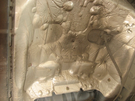 ขาย 6ล้อ ฮีโน่ เมก้า 175 แรง ยาว 5.50 ปี 2010 สภาพสวยเดิมเครื่องดี พร้อมใช้งาน ชมก่อนได้ครับ สนใจติดต่อ 081-9425443