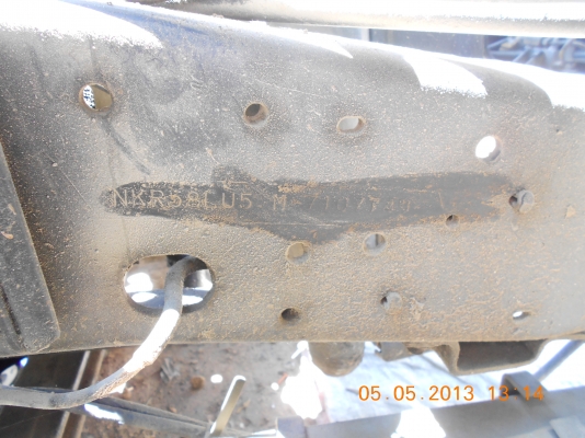 ขายรถ ISUZU  NKR 110 แรงฝาดำ เครื่องแน่น แซสซีสวย รถห้างแท้