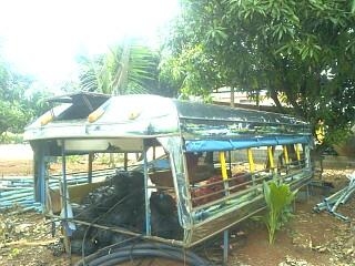 หลังคารถหกล้อสองแถว สภาพพร้อมใช้งาน ของอยู่โคราช