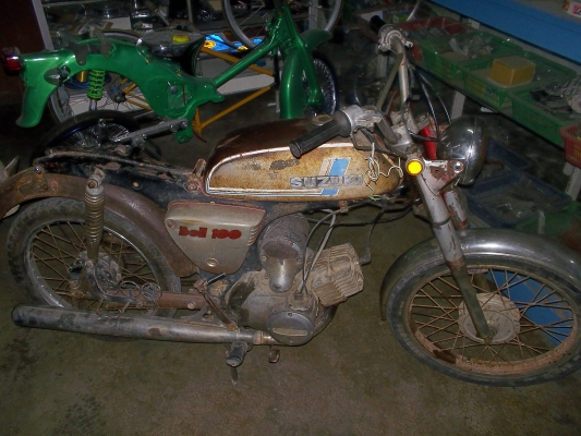 ขอขายA100 เก่าๆๆสักคันno BooK ราคา4500 บาท