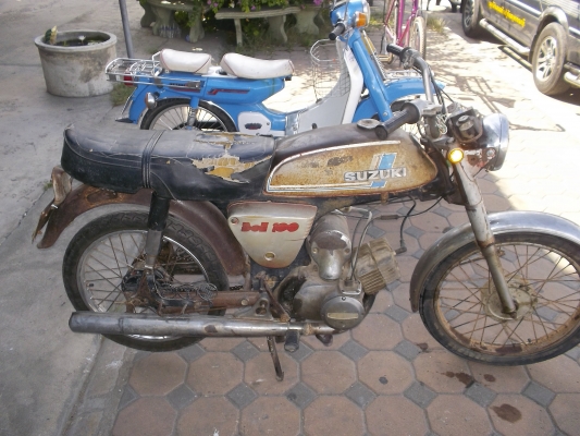 ขอขายA100 เก่าๆๆสักคันno BooK ราคา4500 บาท