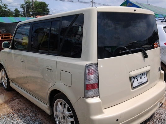 toyota bb คลาสสิค ถูกใจวัยร่น สีสวย