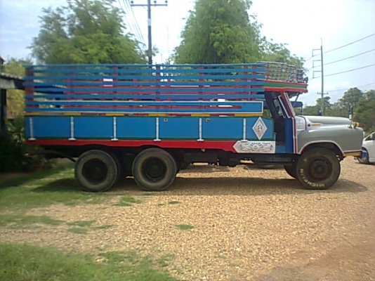 ขาย 10 ล้อหน้ายาว 2 เพลา เครื่อง EH100 145 HP ช่วงล่าง FUSO สโลว์เกียร์กลาง ทะเบียนพร้อมโอน