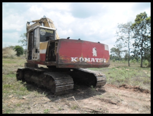 แมคโคร โคมัสสุ PC 200-5 สภาพดี สวยๆ