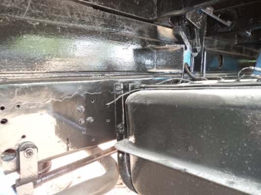 ขายรถ6ล้อดั้มอีซูซุร็อก เครื่อง175แรง สภาพสวยๆพร้อมใช้งานคับ