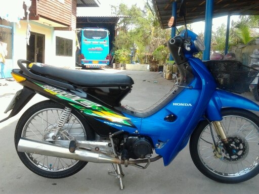 HONDA WAVE 100 ปี 47 สภาพเดิมสวย เครื่องเดิมดีพร้อมใช้ ทะเบียนพร้อมโอน