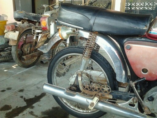 SUZUKI A 100 สภาพเดิม แห้ง ของเดิมเยอะ เครื่องดีจัด มีทะเบียนพร้อมโอน