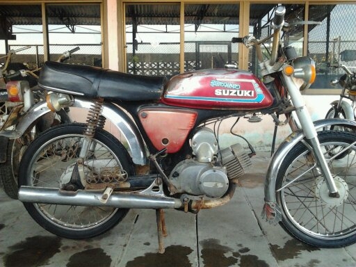 SUZUKI A 100 สภาพเดิม แห้ง ของเดิมเยอะ เครื่องดีจัด มีทะเบียนพร้อมโอน