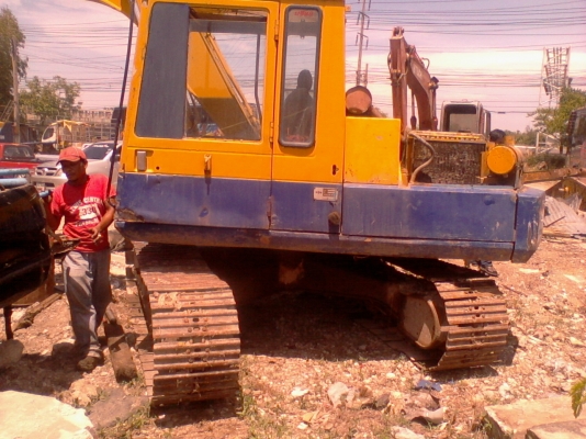 ขายแม็คโโคมัดสุPC.120.3รถสวยพร้อมใช้