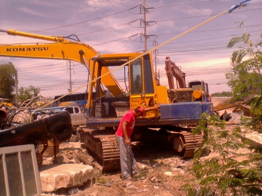 ขายแม็คโโคมัดสุPC.120.3รถสวยพร้อมใช้