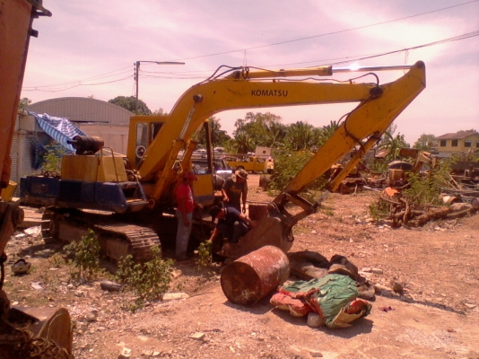 ขายแม็คโโคมัดสุPC.120.3รถสวยพร้อมใช้