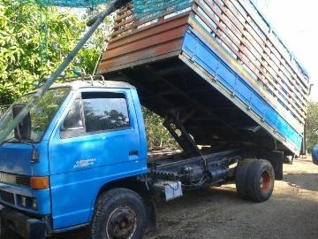 ขายหกล้อดั๊มพ์ Isuzu NPR 110 แรง ดั๊มพ์คอกเกษตร F หน้า F หลัง ทะเบียนพร้อม