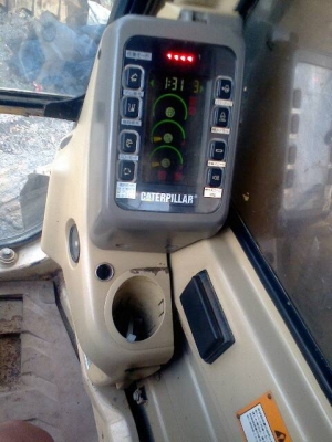 ขายแม็กโฮCAT . 320.B เก่านอกเอกสารเล่มทะเบียนชั่วโมงงานน้อยสวยพร้อมใช้