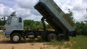 รถอิซูซุ 10 ล้อดั้ม 240 แรงม้า ( นางฟ้าแท้ )  ( ขายแม่ลูก )  สนใจติดต่อ 081 - 6079515