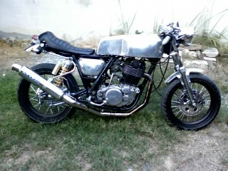 ขาย-แลก sr400 ปี96 คาเฟ่