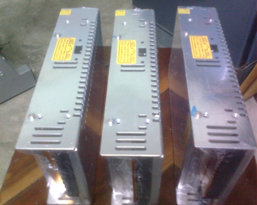 หม้อแปลง สวิทชิ่ง 12-14 v  38 A สำหรับเครื่่องเสียงรถ