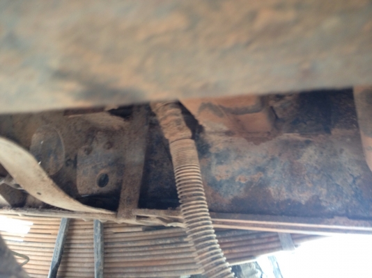 รถฮีโน่ 6 ล้อดั้ม 168 แรงม้า   สนใจติดต่อ 081 - 6079515