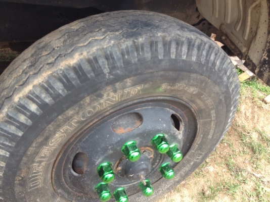 รถฮีโน่ 6 ล้อดั้ม 168 แรงม้า   สนใจติดต่อ 081 - 6079515