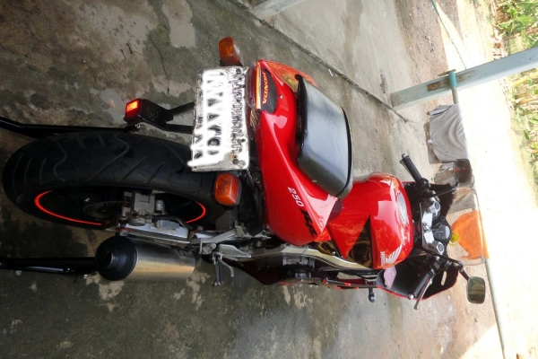 ขายลด cbr250r ปี89 46000 พร้อมทะเบียน ขายลด cbr250r ปี89 46000 พร้อมทะเบียน
