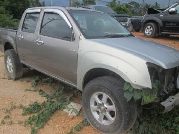 ขาย อะไหล่หลายรายการ รื้ออะไหล่ขายทั้งคัน Dmax HILANDER เครื่อง 3000 ขาย อะไหล่หลายรายการ รื้ออะไหล่ขายทั้งคัน Dmax HILANDER เครื่อง 3000