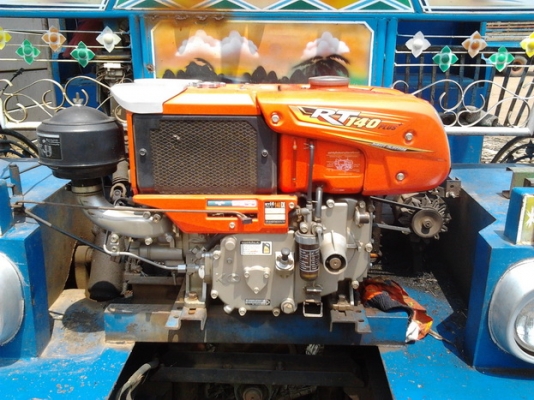 ขาย แต๋น6ล้อใหญ่ๆ ไม่ดั๊ม เครื่องใหม่ KUBOTA RT140+PLUS  14แรง ไม่มีเยิ้ม ช่วงล่างใหญ่ หน้า-หลัง NKR110 คัสซีหน้า5 วางเหล็กเสริมบนหน้า5 เกียร์ใหญ่ 115 เกียร์กลาง ROCKY !!! กระบะเหล็กทั้งลูก ยาว 3.8ม.กว้าง1.9ม.สูง1.7ม. สภาพดี พร้อมใช้ พร้อมลุยงานหนัก จัดอ้