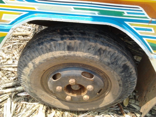 ขาย แต๋น6ล้อใหญ่ๆ ไม่ดั๊ม เครื่องใหม่ KUBOTA RT140+PLUS  14แรง ไม่มีเยิ้ม ช่วงล่างใหญ่ หน้า-หลัง NKR110 คัสซีหน้า5 วางเหล็กเสริมบนหน้า5 เกียร์ใหญ่ 115 เกียร์กลาง ROCKY !!! กระบะเหล็กทั้งลูก ยาว 3.8ม.กว้าง1.9ม.สูง1.7ม. สภาพดี พร้อมใช้ พร้อมลุยงานหนัก จัดอ้