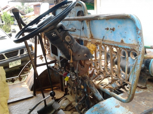 ***ขายแล้วครับขอบคุณ Truck2hand ขาย แต๋น6ล้อเครื่องยนต์ ช่วงล่างใหญ่ๆ วางเครื่องยนต์นิสสันTD2.5ฝาขาวแน่นๆ แรงดี ช่วงล่างเฟืองท้าย110NKR คัสซีหน้า5วางเหล็กเสริมบนพร้อม กระบะพื้นไม้คอกไม้สูง วางมาใหม่ไม่นาน กว้าง1.8ม.สูง1.7ม.ยาว3.0ม.ไม่มีผุไม่มีหัก สโลว์พร้