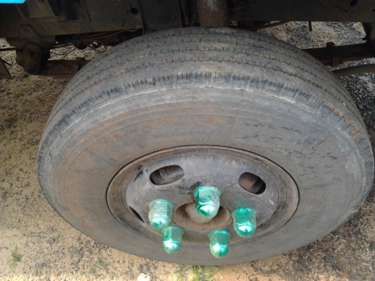 ***ขายแล้วครับขอบคุณ Truck2hand ขาย 6ล้อ ราคาเบาๆ ISUZU KS 110 เครื่อง4BE1 110 แรง แห้งดี แรงดี เกียร์ดี ช่วงล่างเดิมๆ 5น็อต หน้า-หลัง คัสซีดี  ภายในโอเค กระบะยาว4.30ม. พื้นเหล็ก คอกไม้(ไปใส่เอง) ยางดี6เส้น  ขายตามสภาพ จะให้สวย พร้อมใช้ ต้องเก็บอีกนิดหน่อ