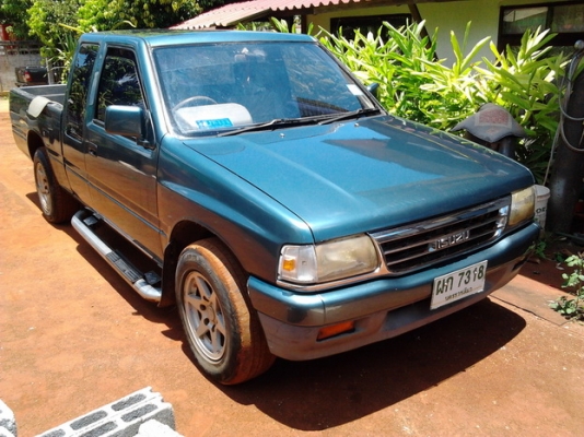 ***ขายแล้วครับขอบคุณ Truck2hand ขาย ขาย กระบะแค็ป มังกรทอง 2.5 "แป๊ะยิ้ม" ปี39/96 เครื่องมังกรทอง2.5ไดเร็กฯ 90HP แห้งๆ แรงดี ประหยัดจริง ช่วงล่างแน่น คัสซีสวย ไม่ผุไม่ดาม หน้า-หลังเดิมๆ สีมีเก็บมาแต่บาง ภายในดี มีตำหนิ มือจับประตูซ้ายนิดหน่อย คอ