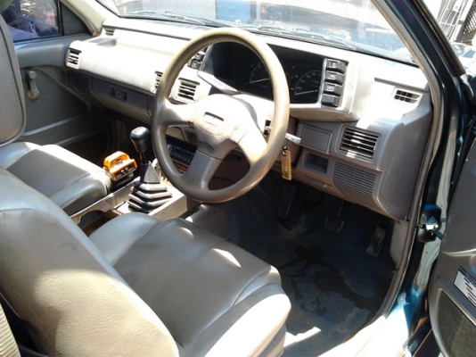 ***ขายแล้วครับขอบคุณ Truck2hand ขาย ขาย กระบะแค็ป มังกรทอง 2.5 "แป๊ะยิ้ม" ปี39/96 เครื่องมังกรทอง2.5ไดเร็กฯ 90HP แห้งๆ แรงดี ประหยัดจริง ช่วงล่างแน่น คัสซีสวย ไม่ผุไม่ดาม หน้า-หลังเดิมๆ สีมีเก็บมาแต่บาง ภายในดี มีตำหนิ มือจับประตูซ้ายนิดหน่อย คอ