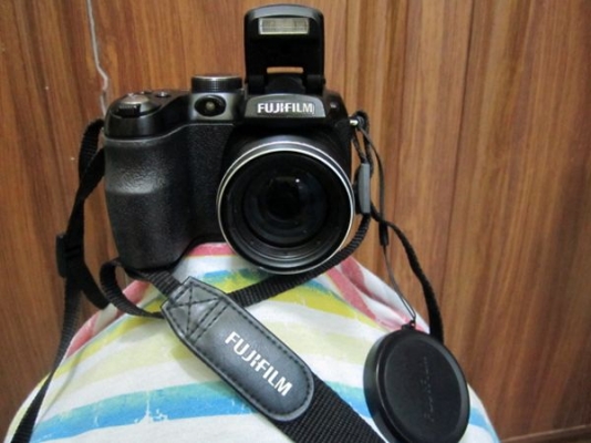 ขายกล้อง Fuji FinePix s1000fd สภาพพร้อมใช้