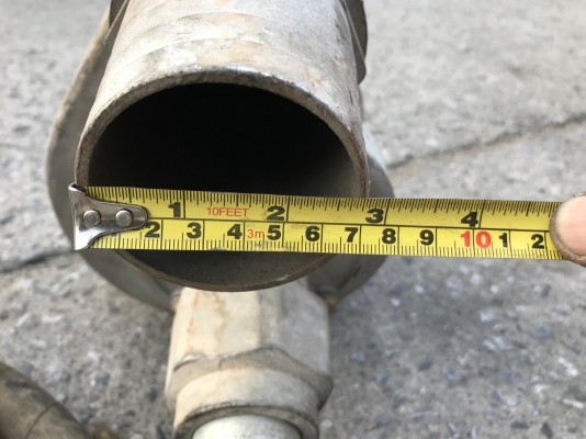 ( เหลือ 1 ชุดครับ )ขายปั๊มแช่ สายอ่อน ขนาดท่อ 3นิ้ว สภาพสวยมากใช้งานมาน้อย พร้อมใช้งาน มี 2เส้น ราคาเส้นละ 1,500 บาท