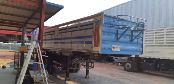 ขายหัวลาก 260 แรง ( CNG )ปี57 พร้อมหาง เชมิดั้มท์ สามมิตร สองเพลา ปี54 ยาว 8 ม. สภาพสวยๆ ราคา 1,700, ขายหัวลาก 260 แรง ( CNG )ปี57 พร้อมหาง เชมิดั้มท์ สามมิตร สองเพลา ปี54 ยาว 8 ม. สภาพสวยๆ ราคา 1,700,