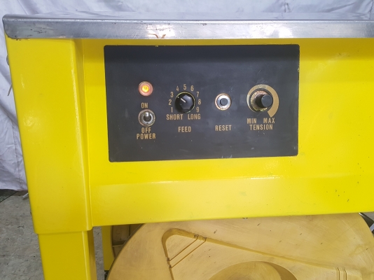 ขายเครื่องรัดกล่องกึ่งอัตโนมัติญี่ปุ่นStra Pack.