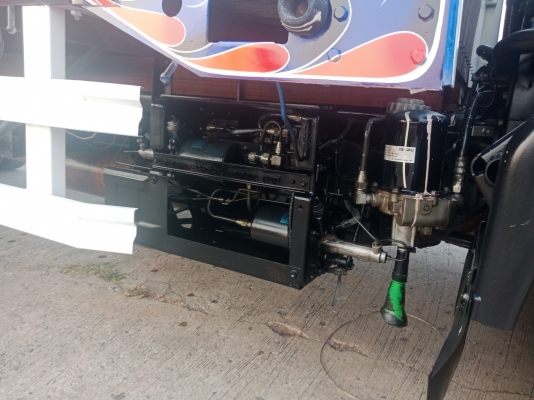 ISUZU FRR 210 แรง ยาว 6.5 เมตร ปรับสภาพพร้อมใช้งาน ISUZU FRR 210 แรง ยาว 6.5 เมตร ปรับสภาพพร้อมใช้งาน