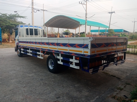 ISUZU FRR 210 แรง ยาว 6.5 เมตร ปรับสภาพพร้อมใช้งาน ISUZU FRR 210 แรง ยาว 6.5 เมตร ปรับสภาพพร้อมใช้งาน