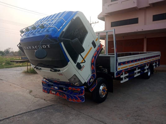 ISUZU FRR 210 แรง ยาว 6.5 เมตร ปรับสภาพพร้อมใช้งาน ISUZU FRR 210 แรง ยาว 6.5 เมตร ปรับสภาพพร้อมใช้งาน