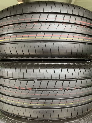 ล้อแม็กป้ายแดง Toyota Camry 2019 ขอบ 17 พร้อมยางใหม่ป้ายแดง 215-55-17 Bridgestone ปี 19 สวยกริ๊บ