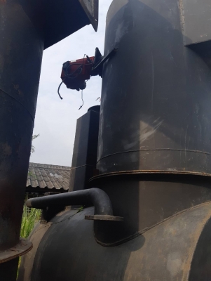 เตาเผาขยะ 2 หัวเผา เผาขยะ 1 หัว เผาควัน 1 หัว ระบบ ดักฝุ่นด้วยน้ำ ใช้น้ำมันดีเซล ราคา 120,000 บาท เตาเผาขยะ 2 หัวเผา เผาขยะ 1 หัว เผาควัน 1 หัว ระบบ ดักฝุ่นด้วยน้ำ ใช้น้ำมันดีเซล ราคา 120,000 บาท