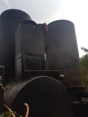 เตาเผาขยะ 2 หัวเผา เผาขยะ 1 หัว เผาควัน 1 หัว ระบบ ดักฝุ่นด้วยน้ำ ใช้น้ำมันดีเซล ราคา 120,000 บาท เตาเผาขยะ 2 หัวเผา เผาขยะ 1 หัว เผาควัน 1 หัว ระบบ ดักฝุ่นด้วยน้ำ ใช้น้ำมันดีเซล ราคา 120,000 บาท