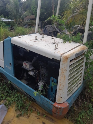 รถดูดฝุ่น เครื่องติดใช้งานได้ แต่สายไฮดรอลิคแตก ต้องซ่อม ราคา 60,000 บาท